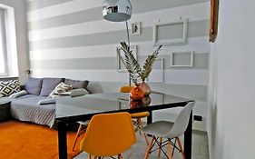 Elegant Smart Suite With Free Parking